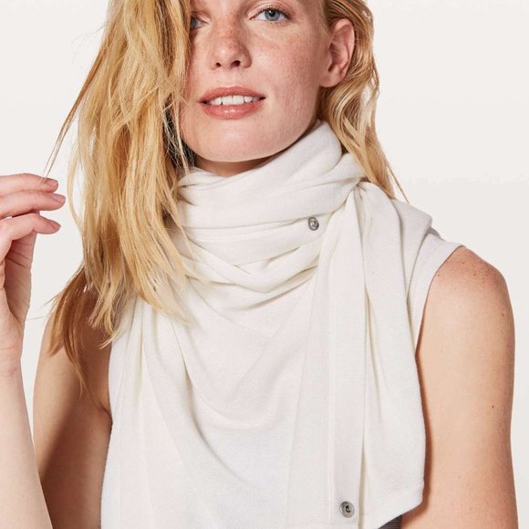 Lululemon Rejuvenate Wrap Transformational HW9466 - Picture 6 of 9